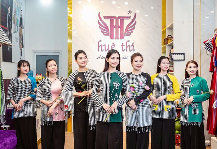 Hội tụ nét đẹp áo bà ba, áo dài - Báo Cần Thơ Online