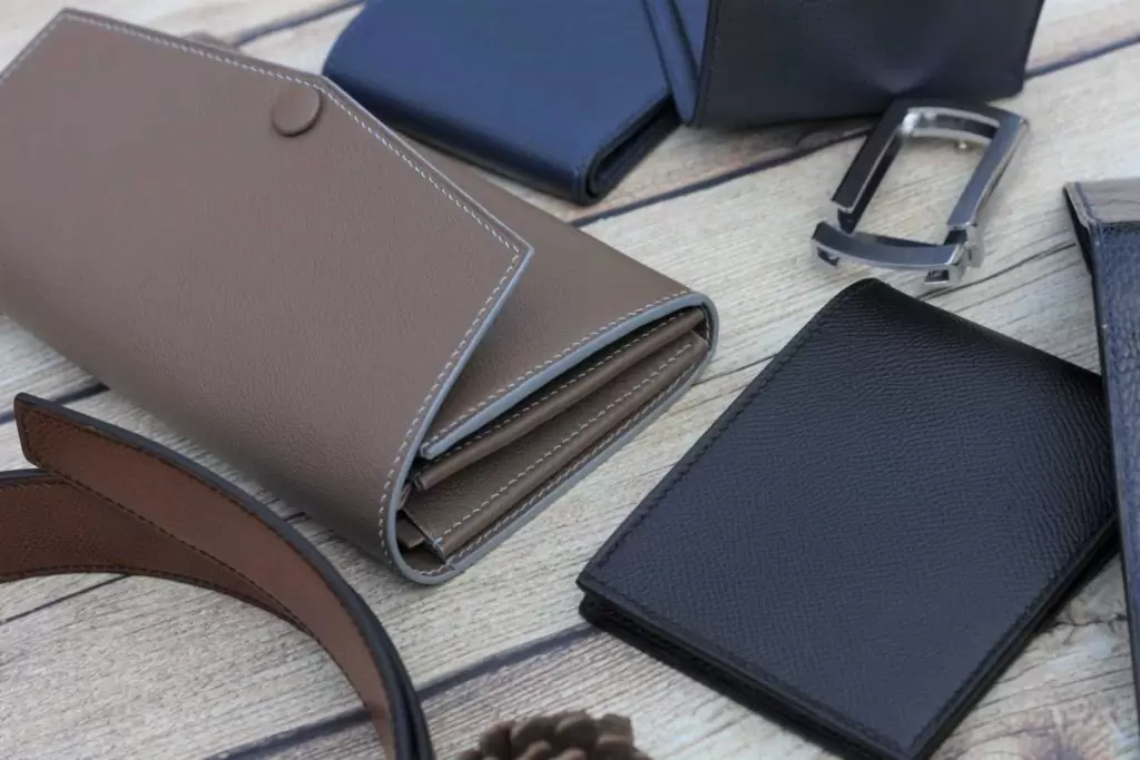 Xưởng sản xuất và gia công đồ da theo yêu cầu