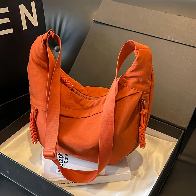 Xưởng May Túi Đeo Chéo Nữ Đi Học Theo Yêu Cầu