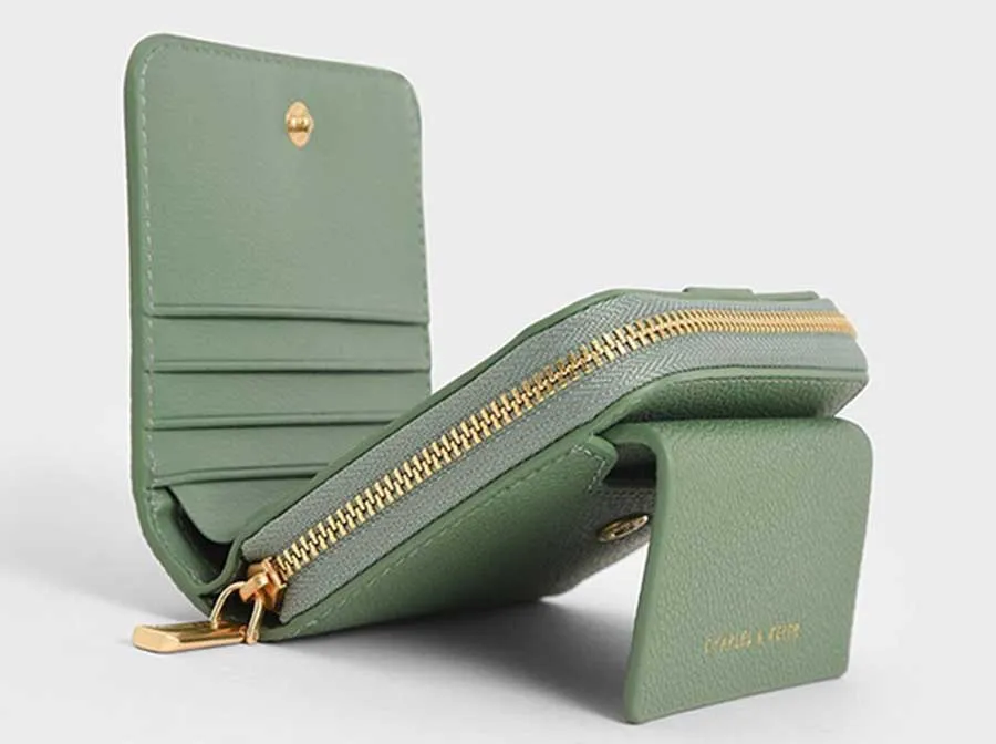 Top 15 shop bán ví cầm tay nữ đẹp và cực chất trên thị trường