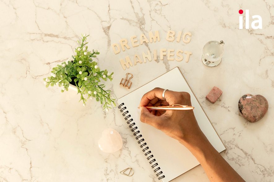 Manifest là gì - Manifest là gì và nên hiểu sao cho đúng?